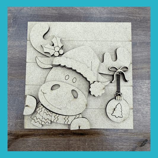 Unfinished Christmas Moose with Ornament Wood Sign | 4.25 Inch Interchangeable Sign