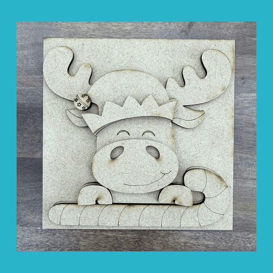 Unfinished Christmas Moose with Candy Cane Wood Sign | 4.25 Inch Interchangeable Sign