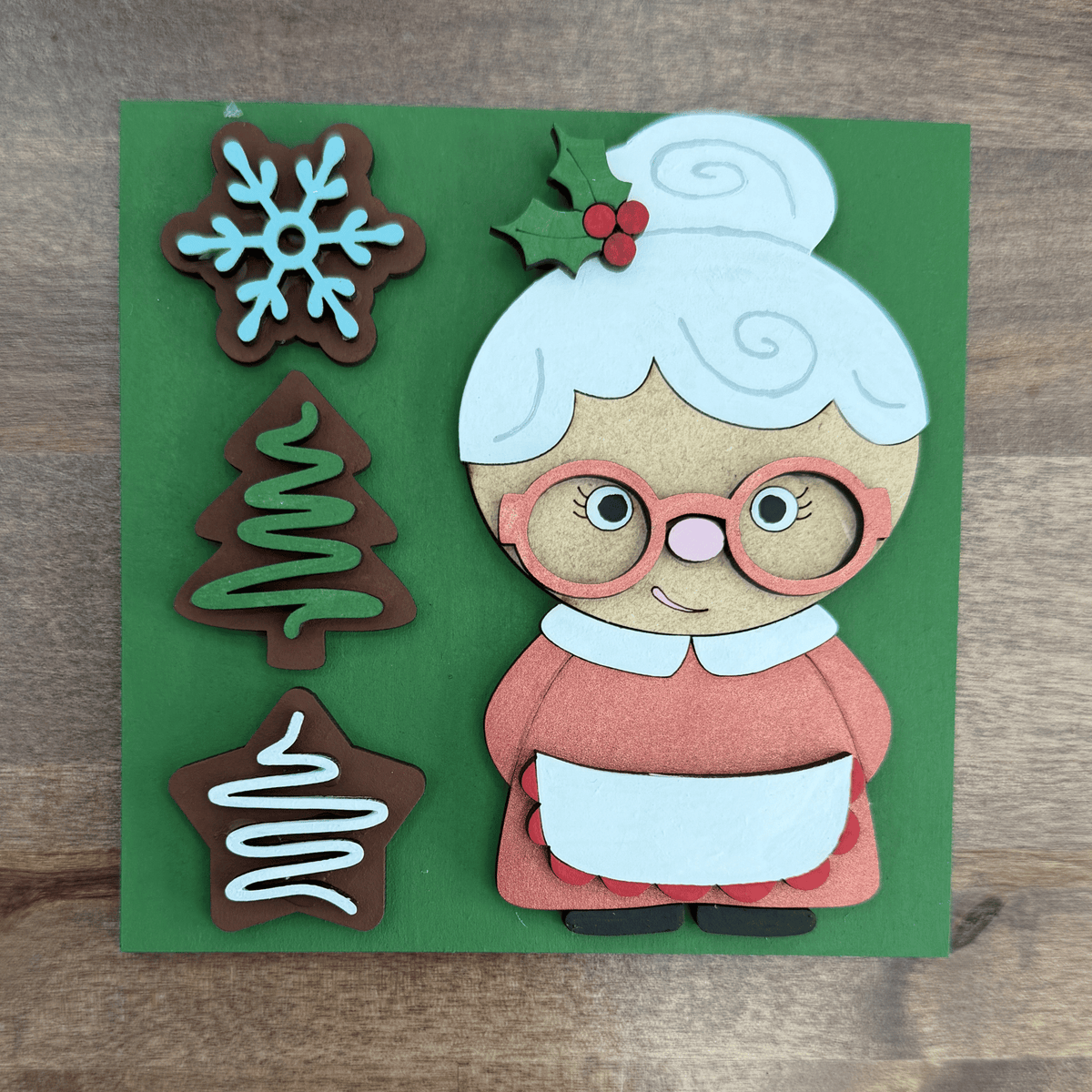 Mrs Claus with Cookies Interchangeable Sign | 4.25 Inch DIY Unfinished Wood Craft