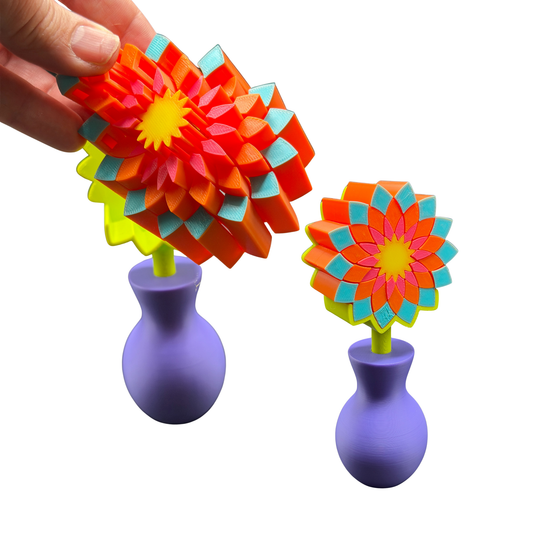 Pixel Flower Fidget with Vase (Large)