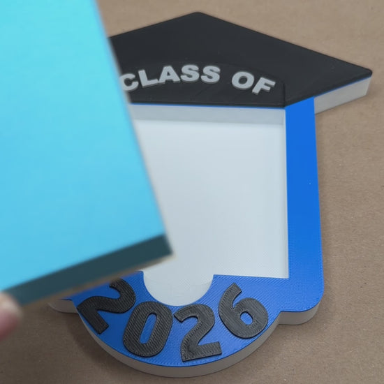 Unique graduation gift 2026 — Class of 2026 grad cap sticky note holder in blue and black, 3D printed